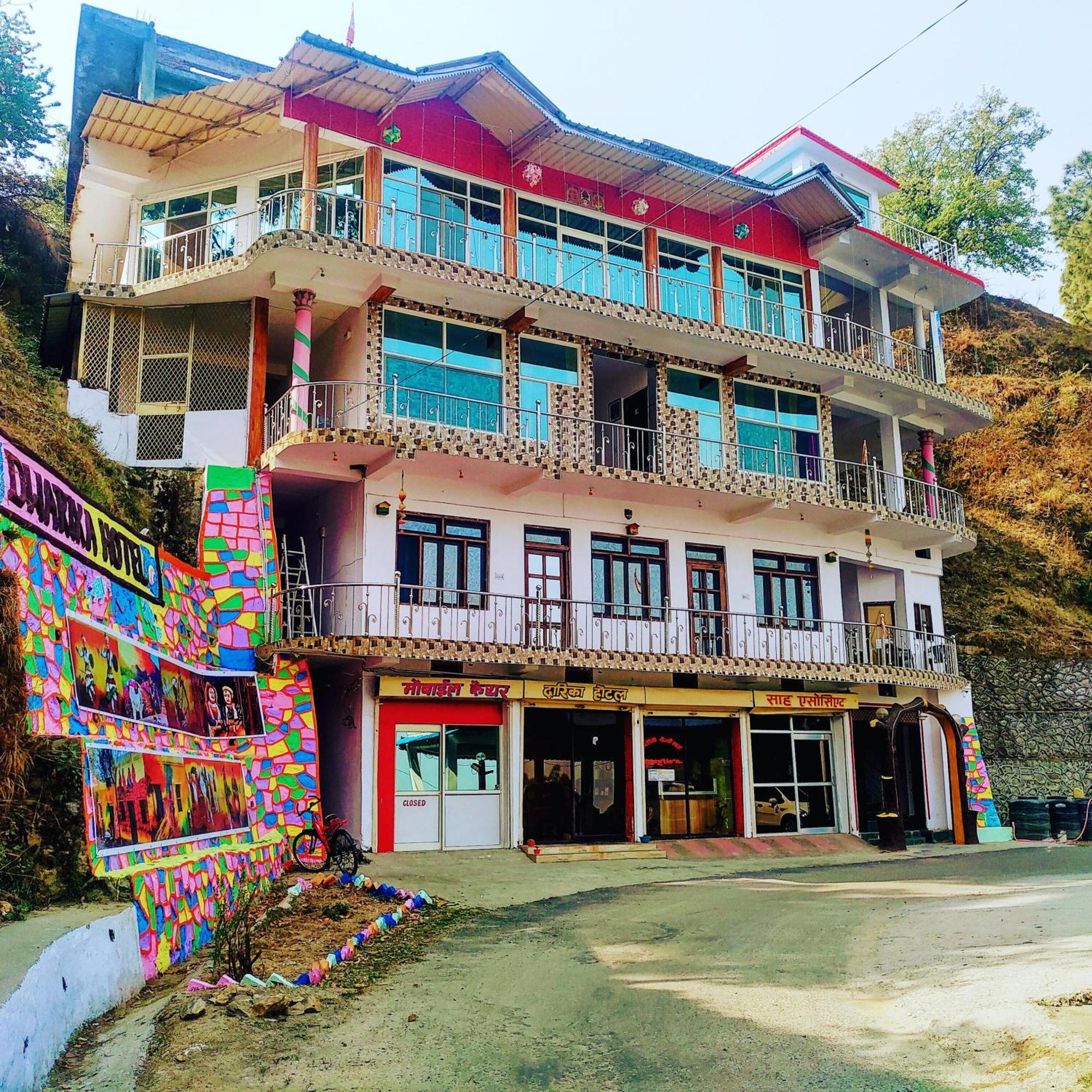 Dwarika Hotel Dwarahat Exterior foto